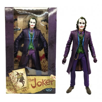 The Joker Batman Dark Knight Escala 1/4 Neca